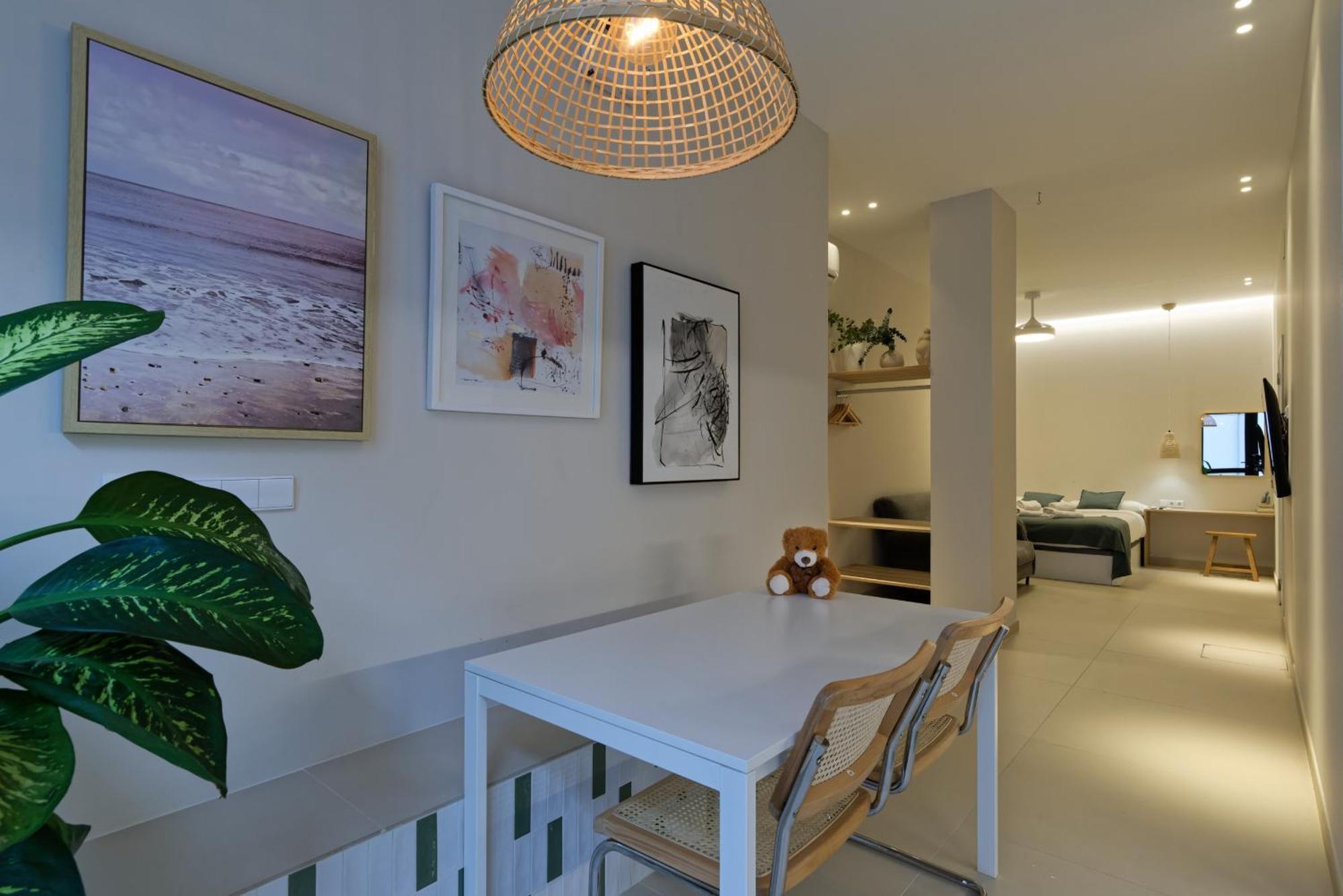 Osito Hub - Esteban Ballester Valencia Exterior photo